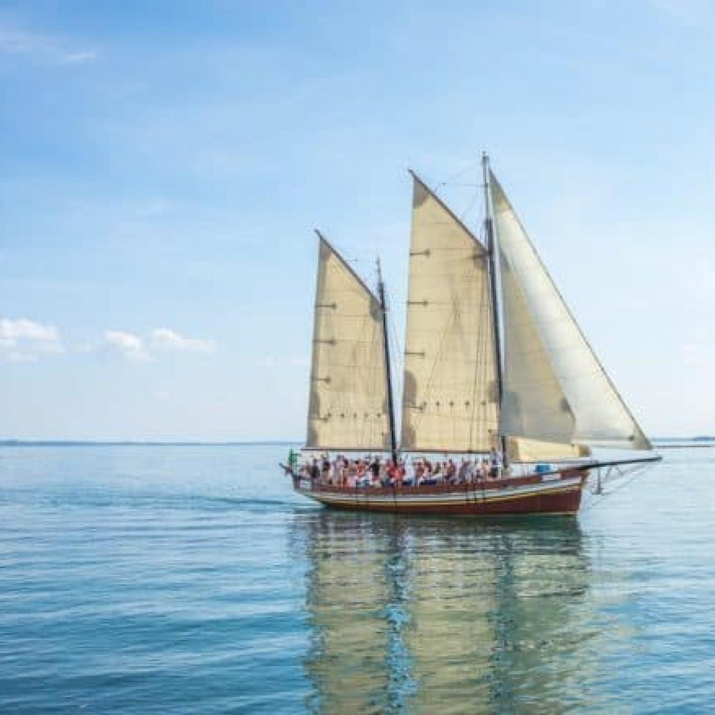 Le Dico des Rêves : Que signifie rêver de bateau ?