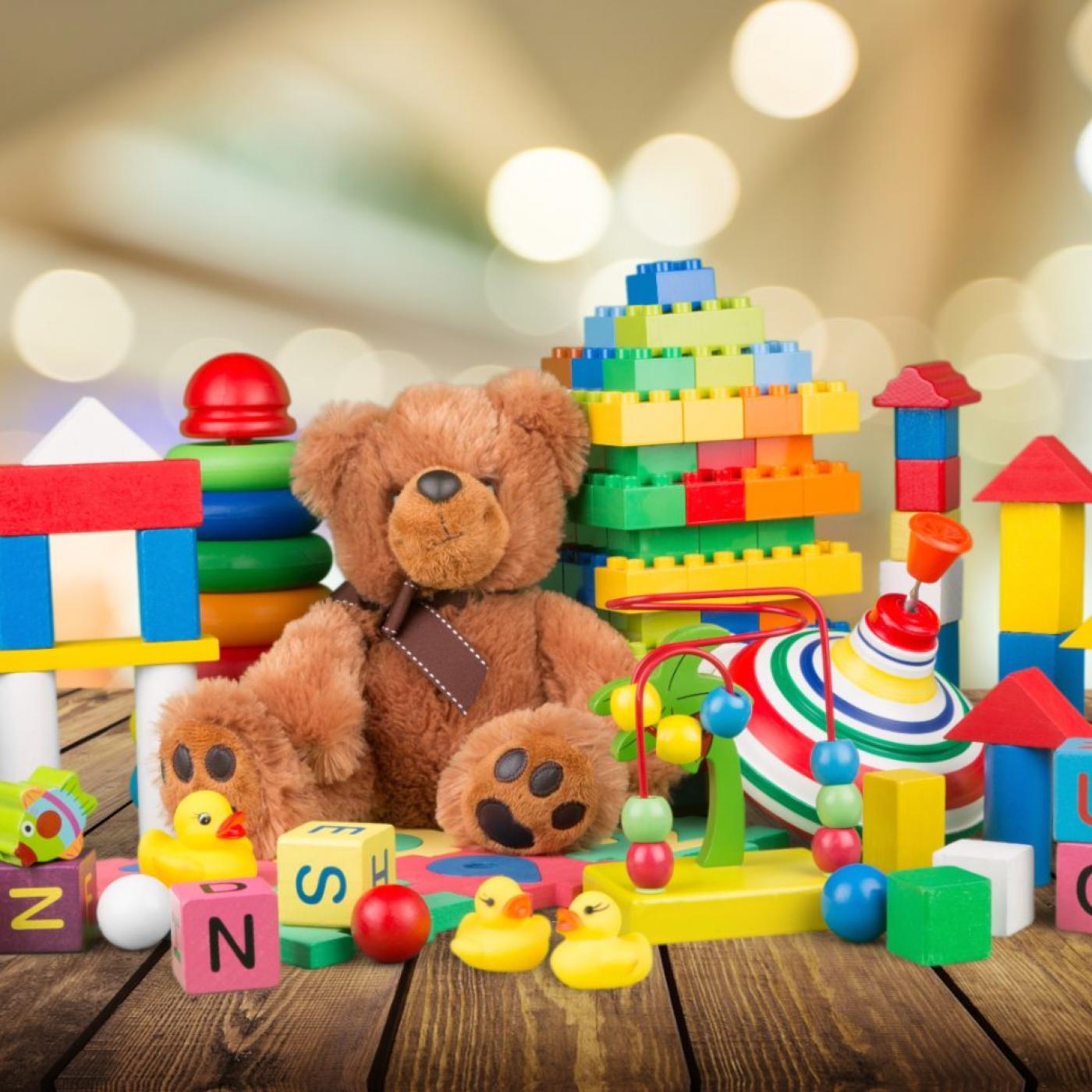 Le Dico des Rêves : Que signifie rêver de jouets ?