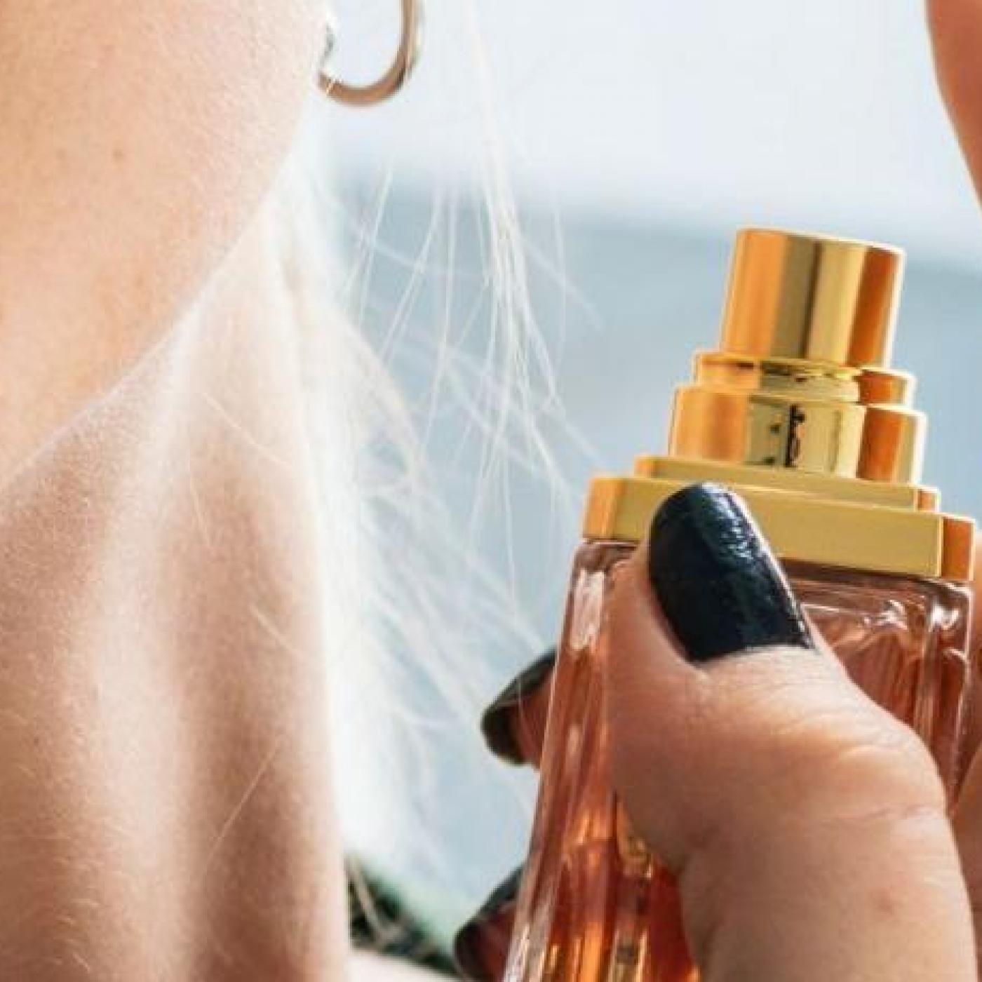 Le Journal des Bonnes Nouvelles : Comment faire tenir son parfum ?