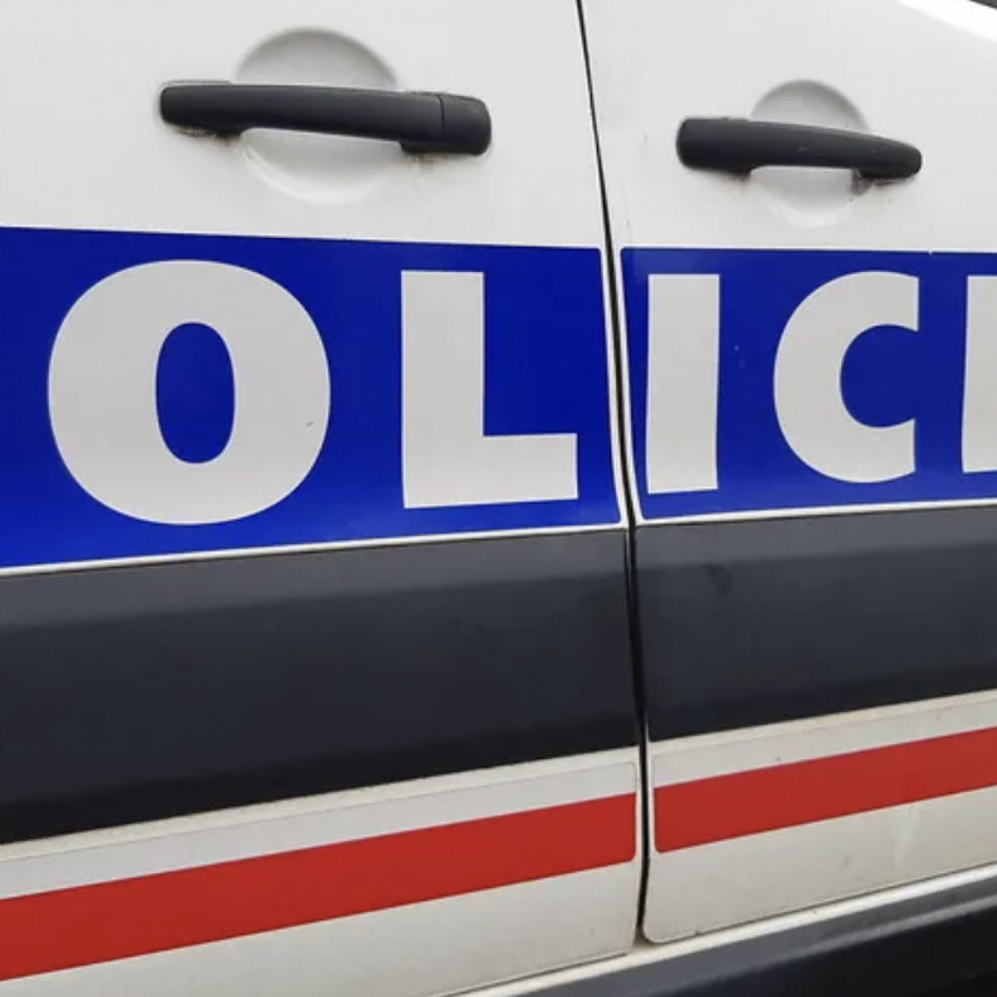 Trois policiers en civil agressés par des jeunes à Saint-Laurent-du-Var