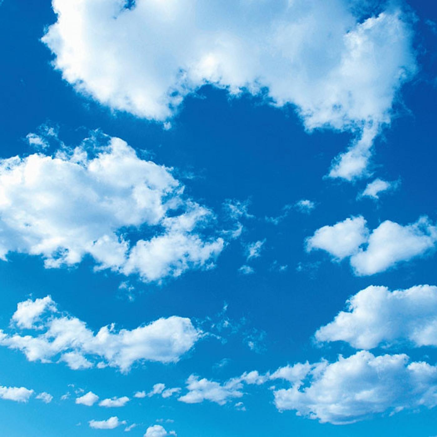 Le Dico des Rêves : Que signifie rêver de voler dans le ciel ?