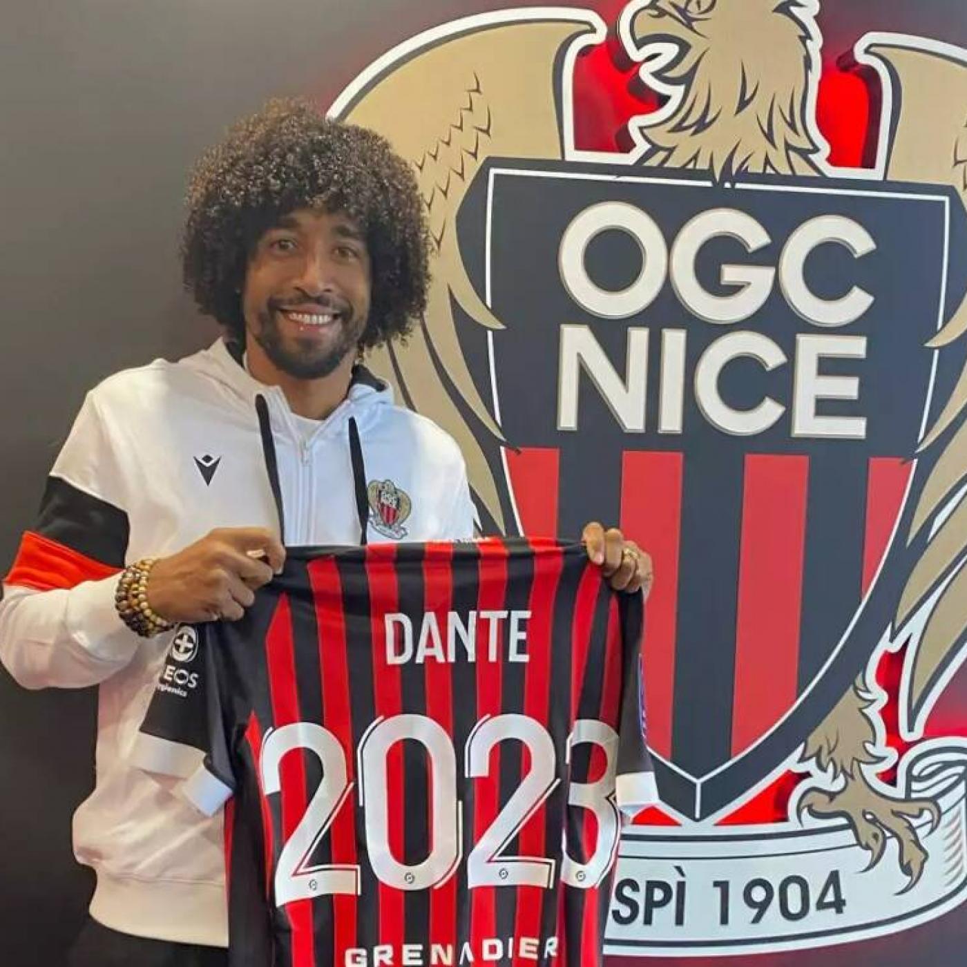 Le capitaine de l’OGC Nice Dante annonce la prolongation de son contrat
