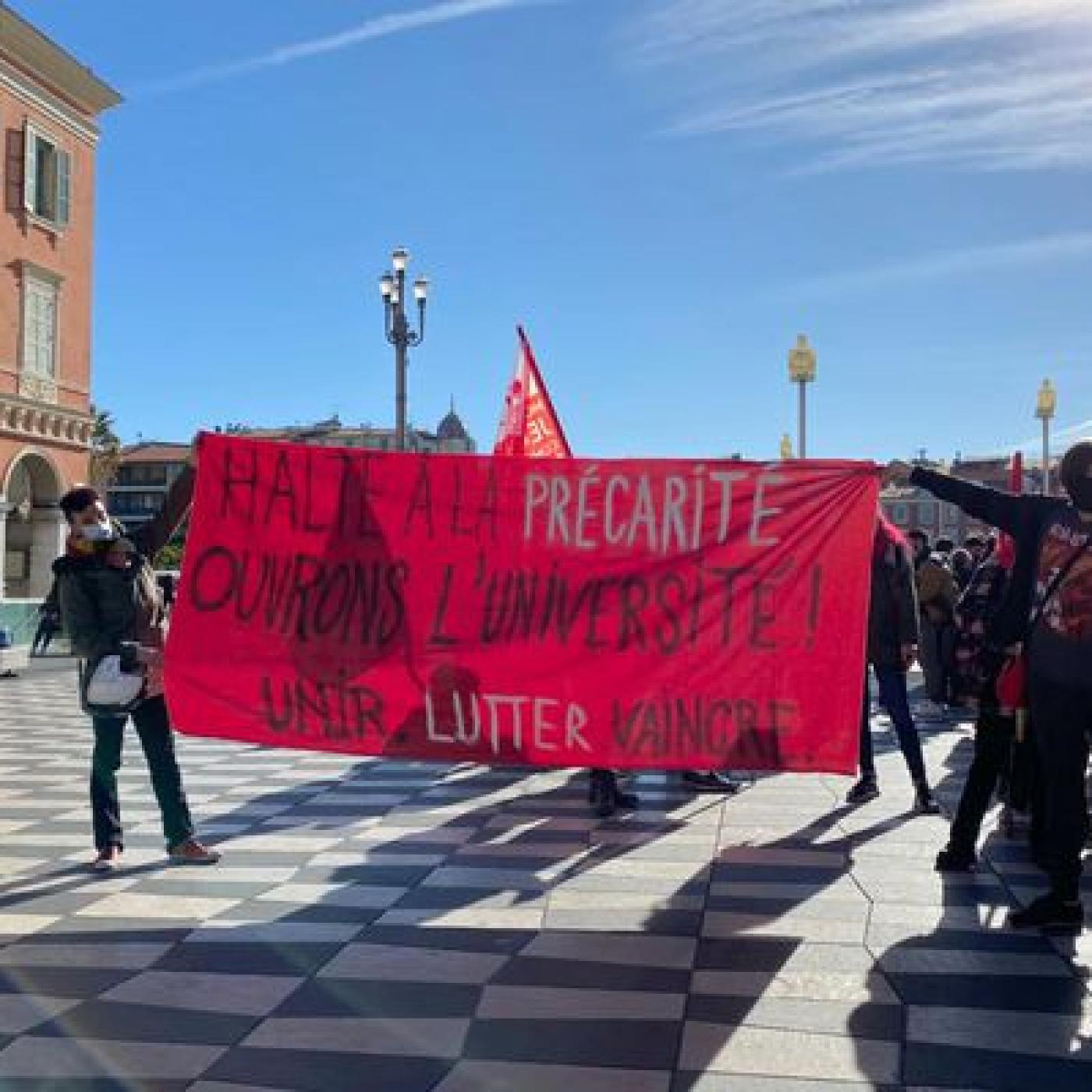 Manifestation à Nice contre la précarité des étudiants
