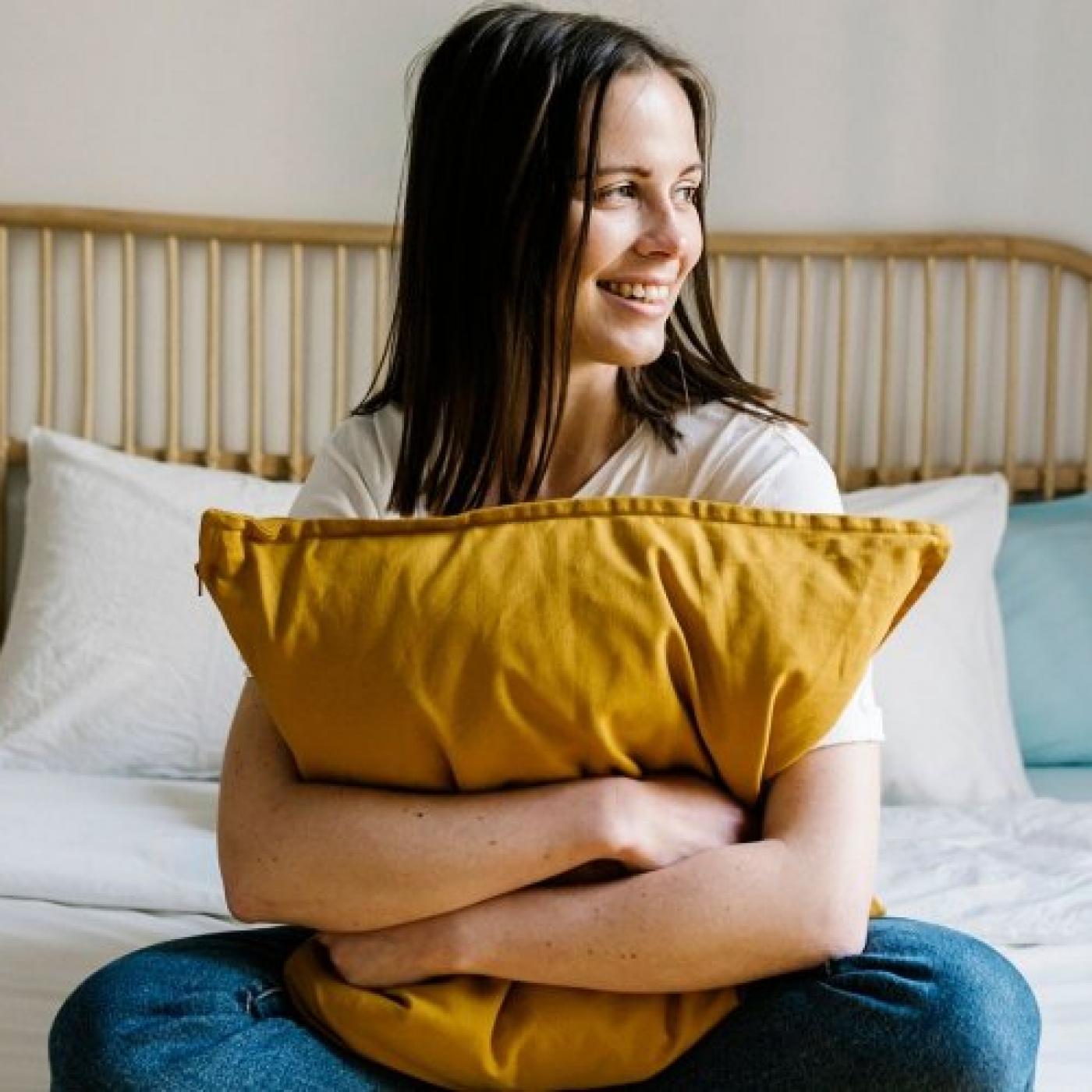 Le Journal des Bonnes Nouvelles : Faire un câlin à une coussin respirant permettrait de réduire l’anxiété