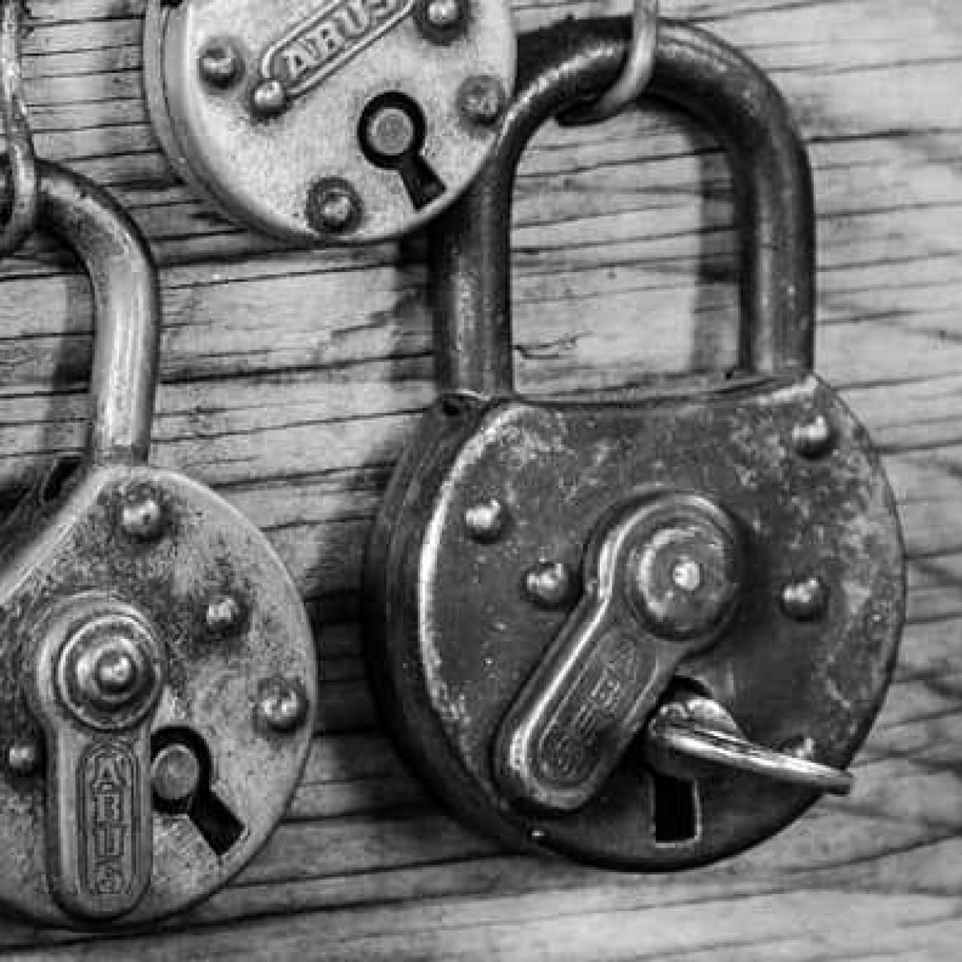 Le Dico des Rêves : Que signifie rêver de cadenas ?