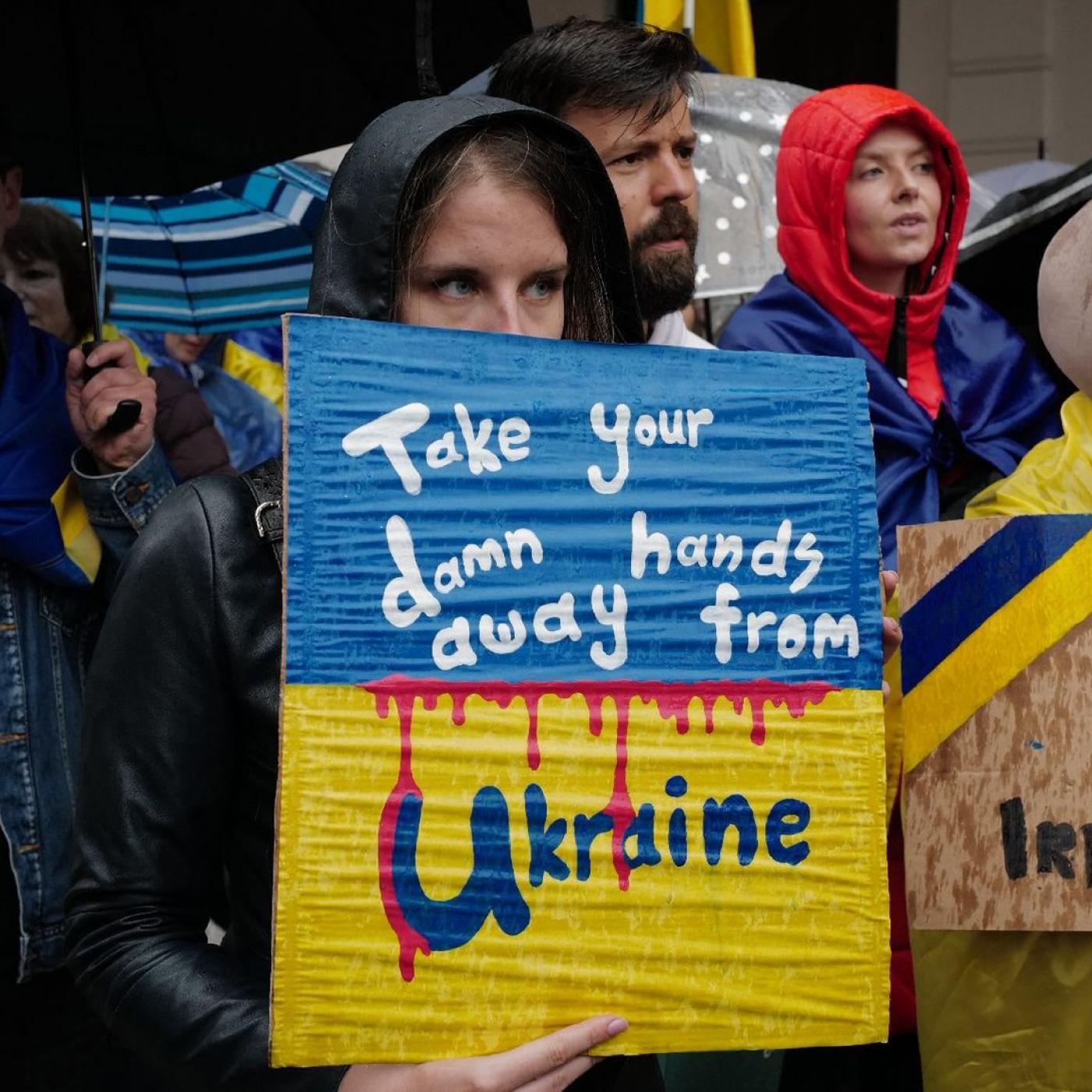200 personnes se sont mobilisés ce week-end dans les rues de Nice pour contester la guerre en Ukraine