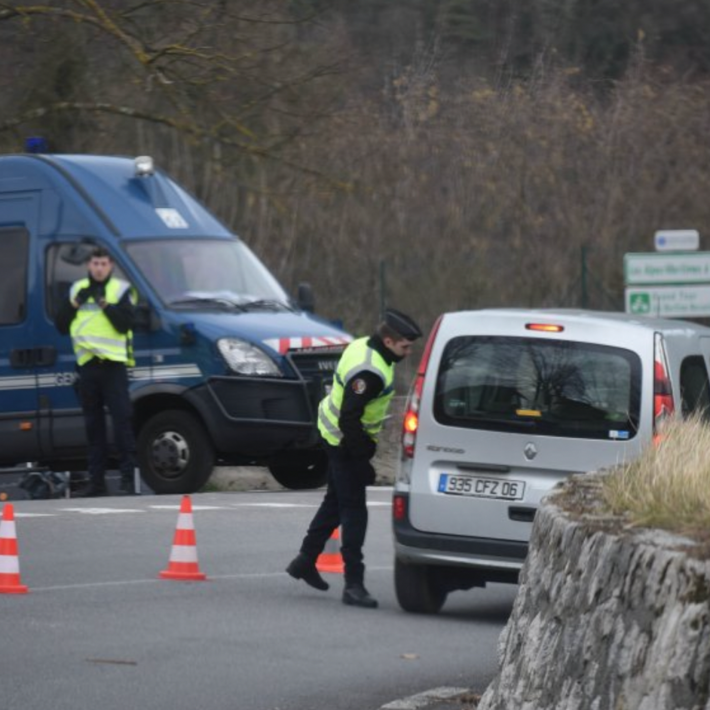 Frontière franco-italienne : deux personnes sans-papiers renversées sur l’autoroute près de Menton